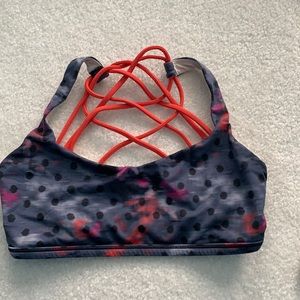 Lulu lemon sports bra